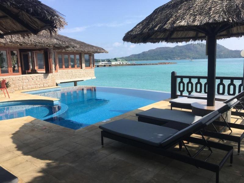 Cote Jardin - Chalets Cote Mer Baie Sainte Anne Esterno foto