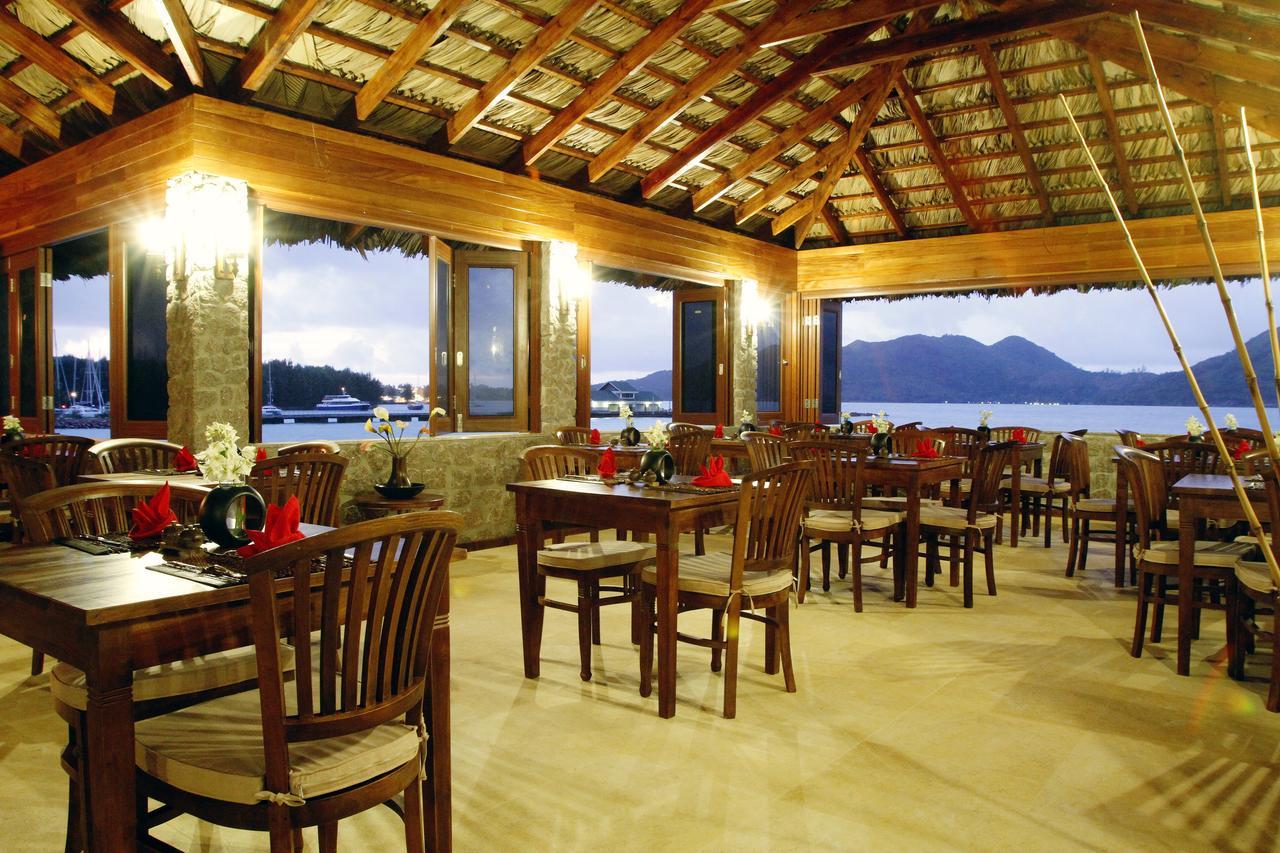 Cote Jardin - Chalets Cote Mer Baie Sainte Anne Esterno foto