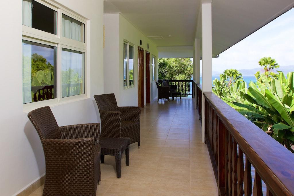 Cote Jardin - Chalets Cote Mer Baie Sainte Anne Esterno foto