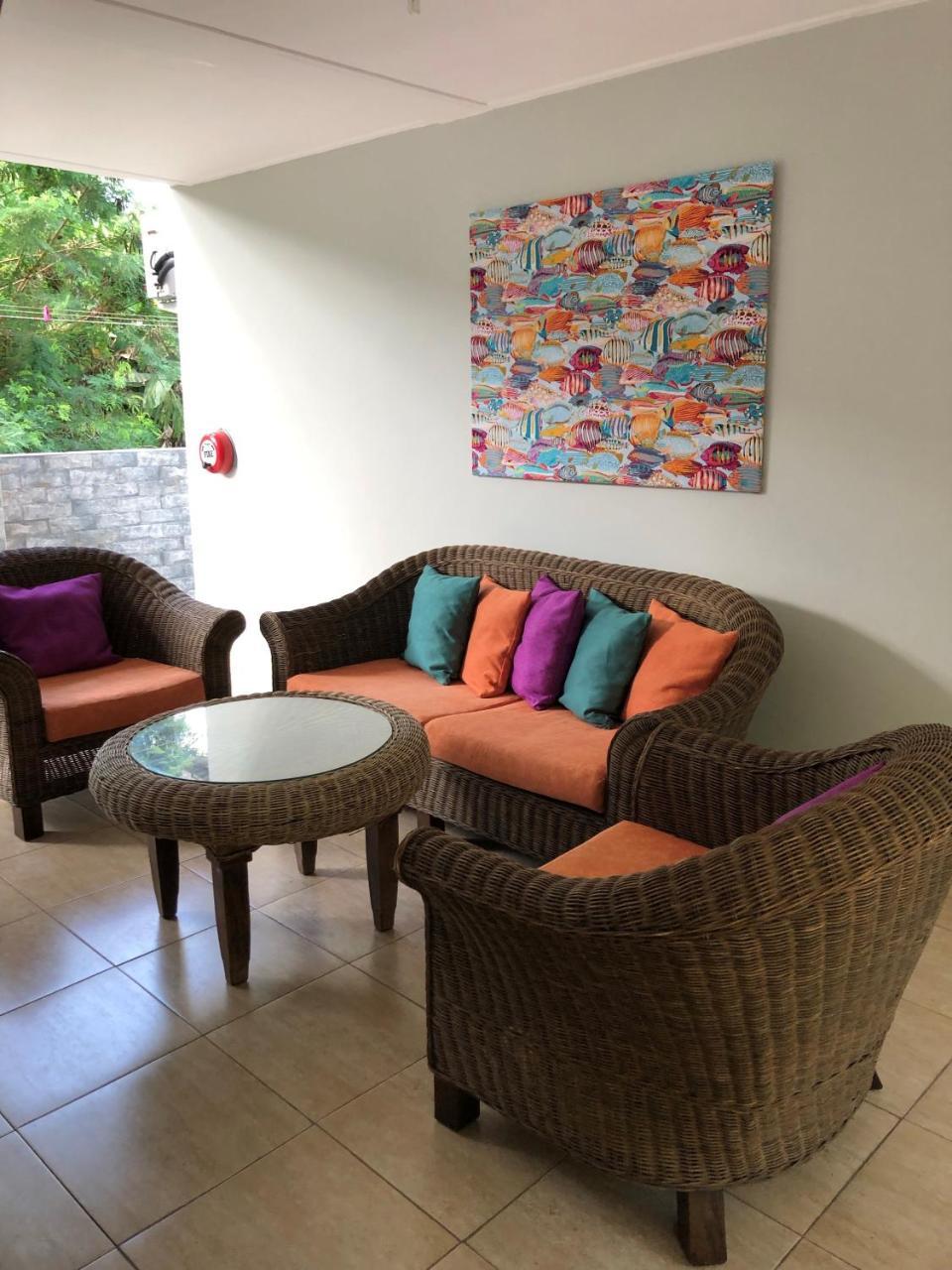 Cote Jardin - Chalets Cote Mer Baie Sainte Anne Esterno foto